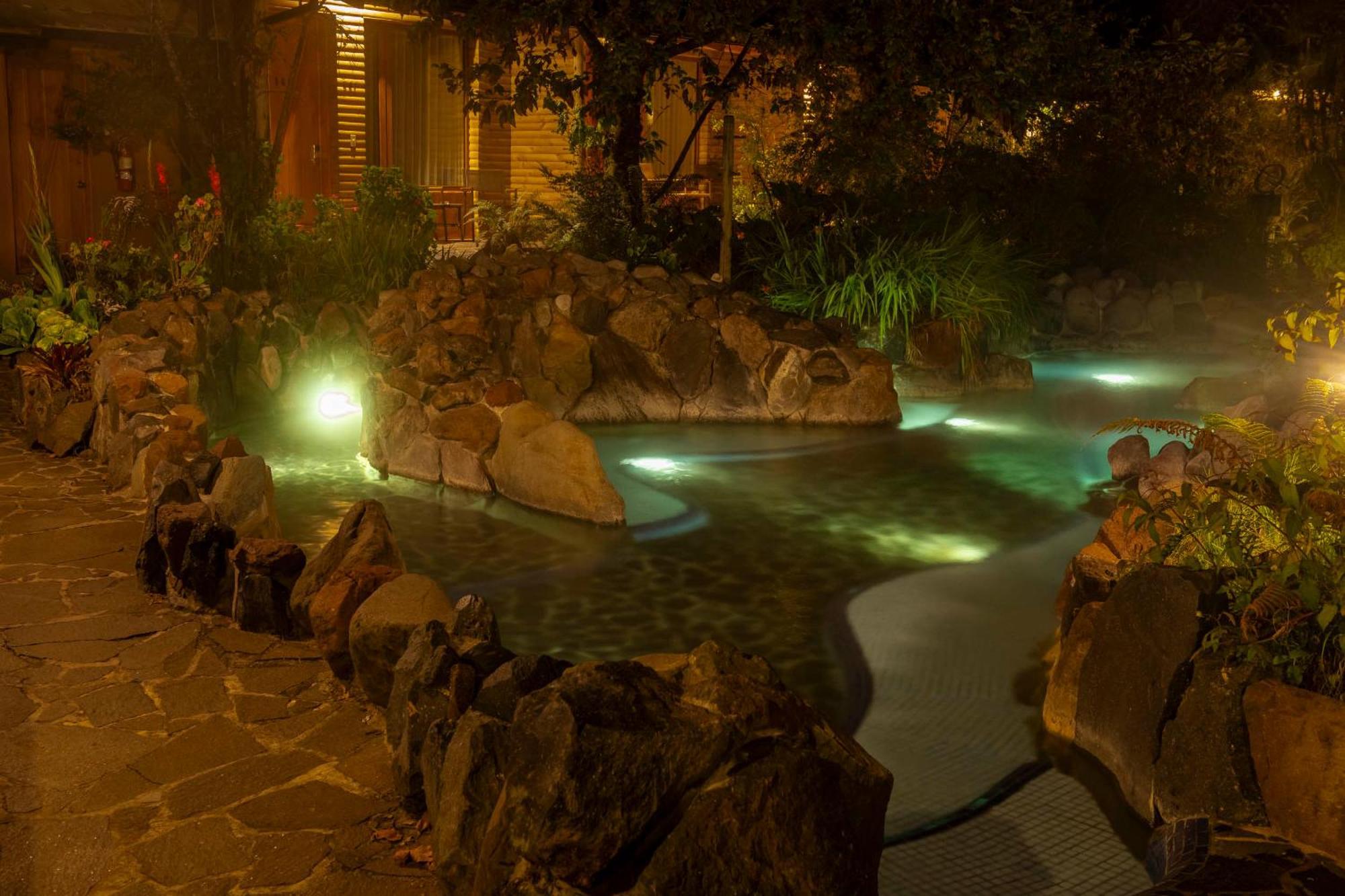 Termas De Papallacta Ngoại thất bức ảnh A hot spring in Taiwan
